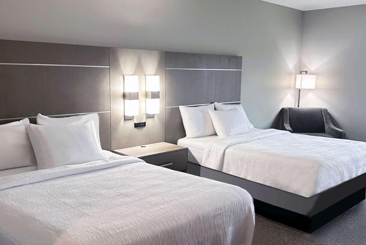 La Quinta Inn & Suites By Wyndham Jackson-Cape Girardeau מראה חיצוני תמונה